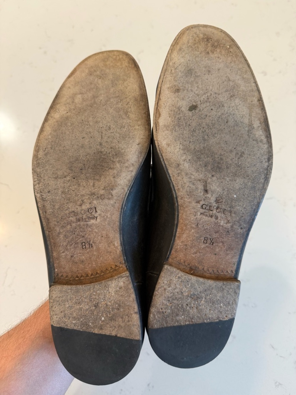 Gucci Black Leather Loafers with Gold Horsebit - Picture 6 of 6